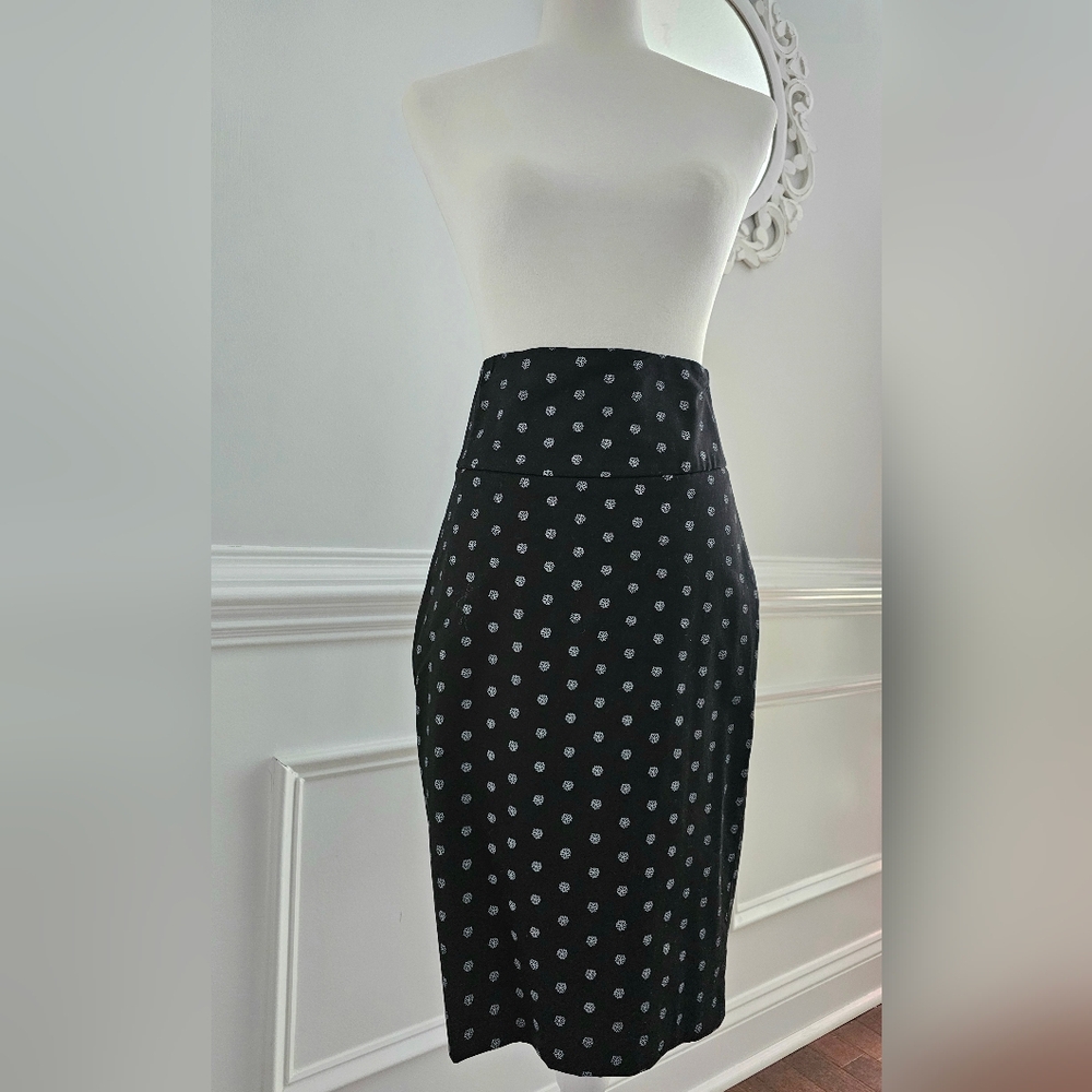 Express Black and White Print High Waist Pencil Skirt - Size 2